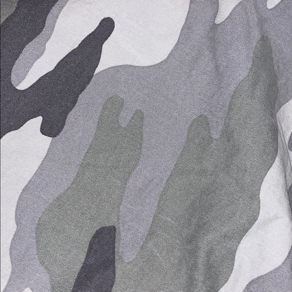 (⭐️) A.E.O.: Grey, Camouflaged Pants. (2) - Picture 8 of 9